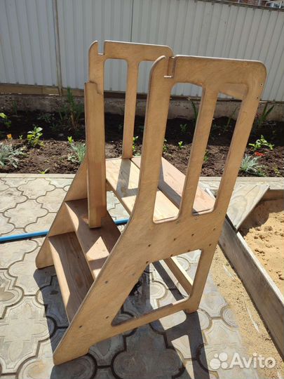 Башня помощника монтессори