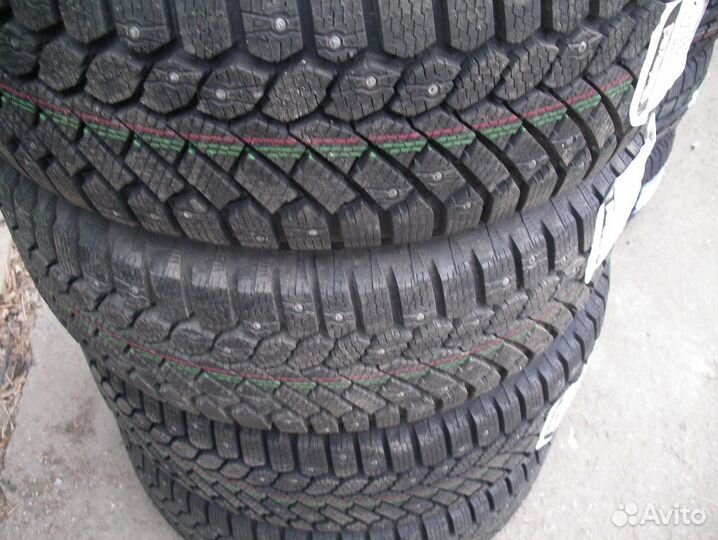 Gislaved Nord Frost 200 215/60 R16 99T