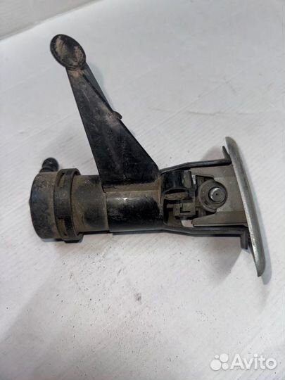 Форсунка омывателя фар передняя правая Nissan