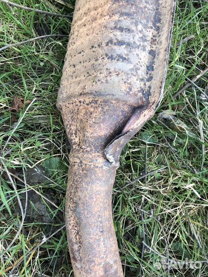 Вхлоп chrysler voyager 2 3.3