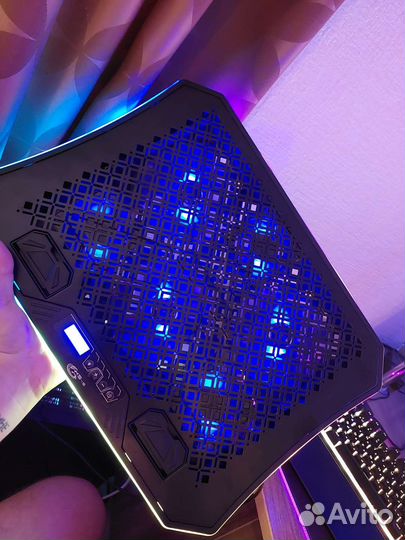 Охлаждающая подставка для ноутбука '17.3