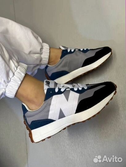 Женские кроссовки New Balance