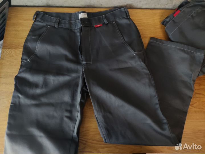 Костюм рабочий