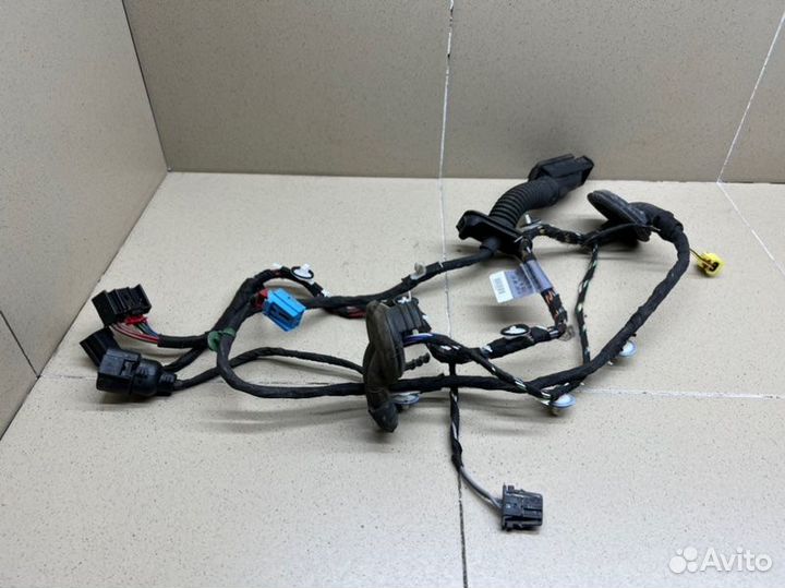 Проводка (коса) двери передняя левая Audi A3 8V