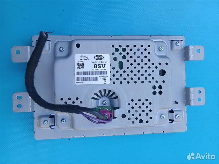 Дисплей информационный Jaguar XE X760 2015