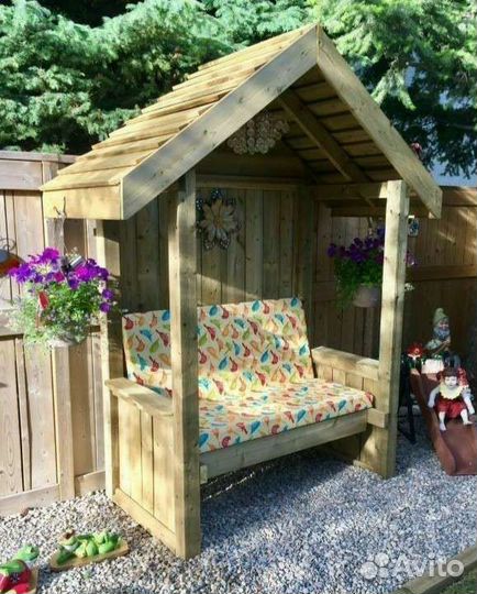 Беседка домик