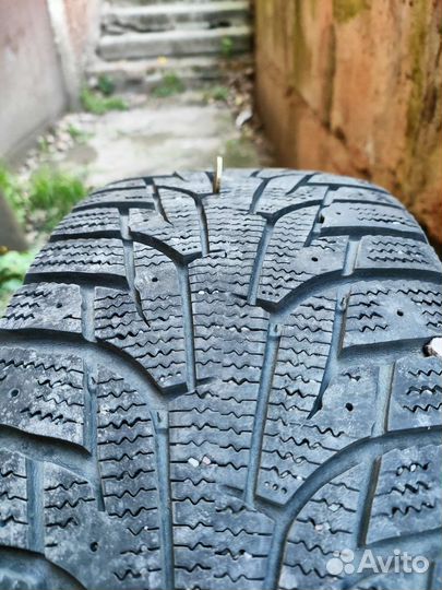 Hankook Winter I'Pike 205/55 R16