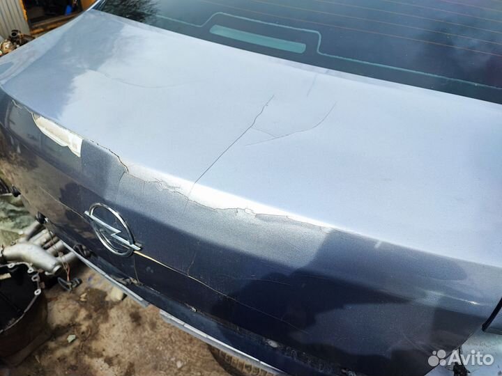 Крышка багажника Опель астра h седан