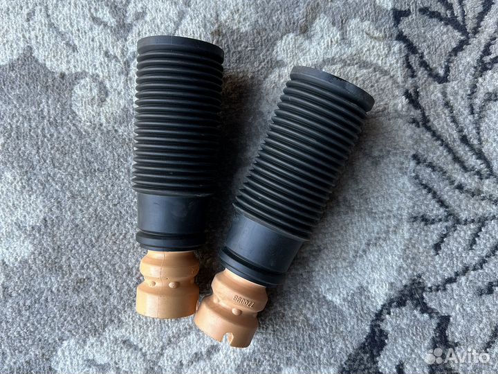 Пыльник+отбойник toyota corona premio