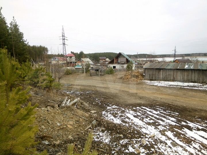 Участок 7 сот. (ИЖС)