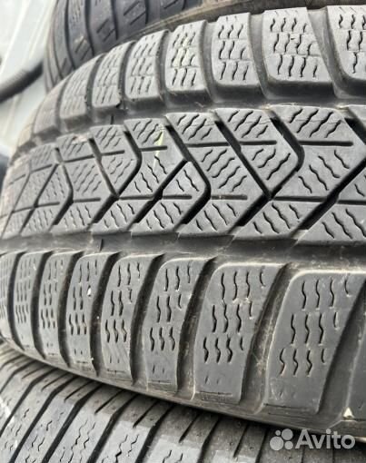 Pirelli Winter Sottozero 3 225/55 R17