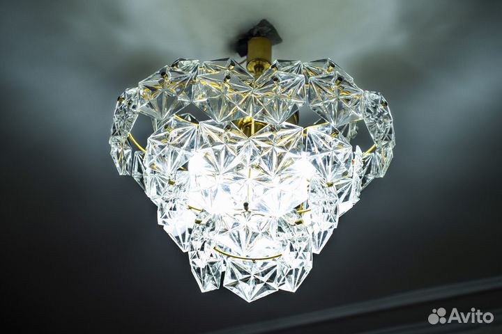 Винтажная люстра Искра 54 хрусталя