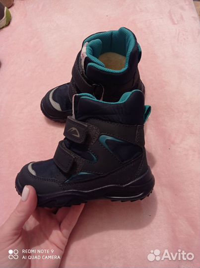 Ботинки детские 24 размера