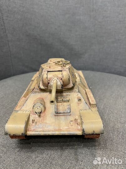 Сборная модель танка т-34-76