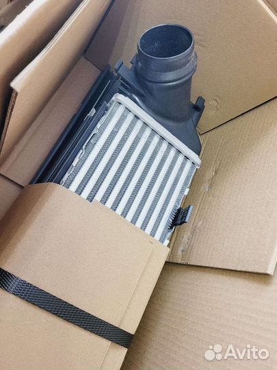 Интеркулер BMW F20/F30 2.0D/3.0D 11