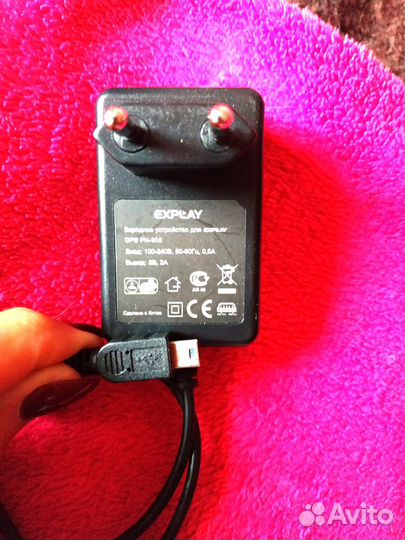 Зарядки для телефонов + автомобильные зарядки