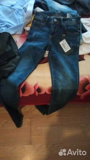 Джинсы armani новые