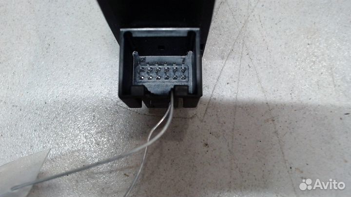 Кнопка стояночного тормоза Audi Q5, 2012