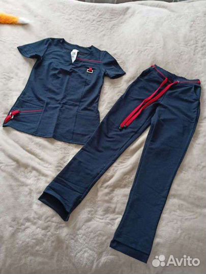 Новый Медицинский костюм 42 размер