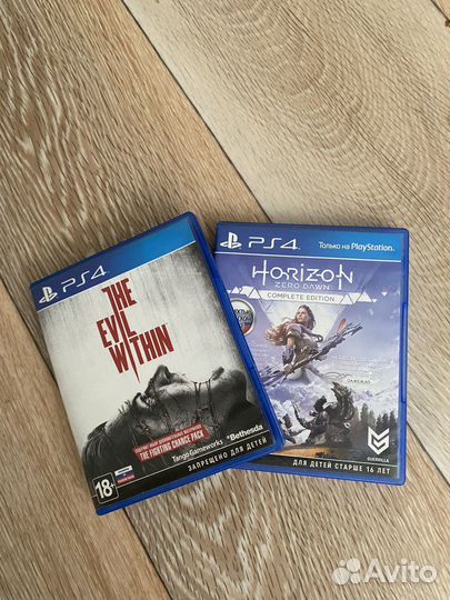 Sony playstation 4 PS4 slim 1tb