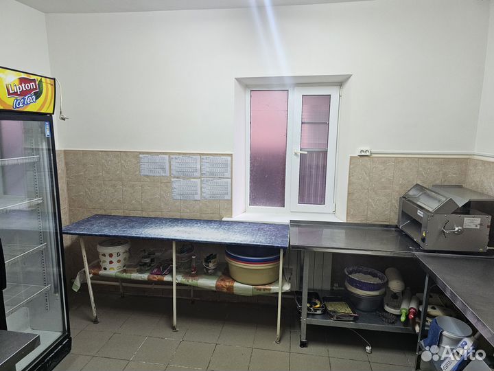 Помещение 400м2 /10соток пгт Ахтырский