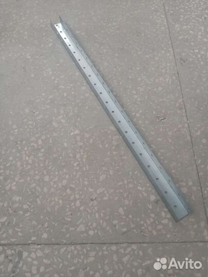 Стойка кронштейна усиленная 1м