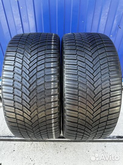 Bridgestone Weather Control A005 Evo 235/35 R19