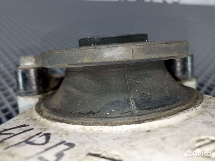 Подушка МКПП Honda CR-V 4