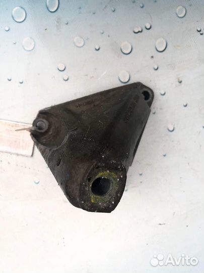 Опора двигателя 4E0199307AR