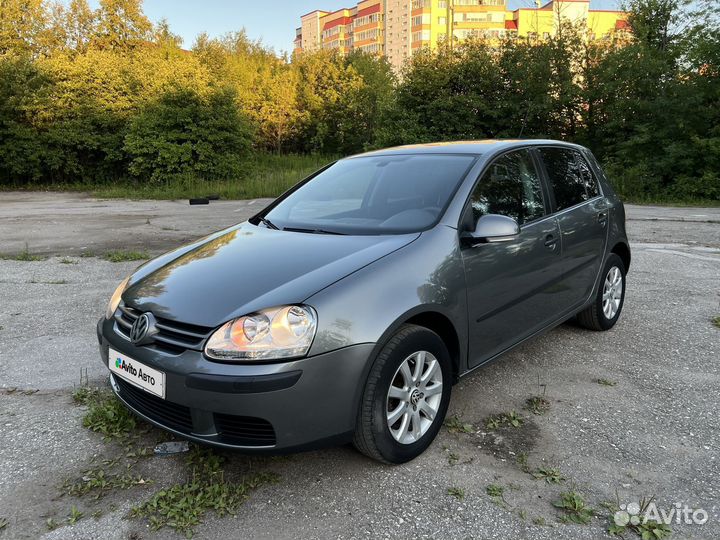 Volkswagen Golf 1.6 МТ, 2005, 132 000 км