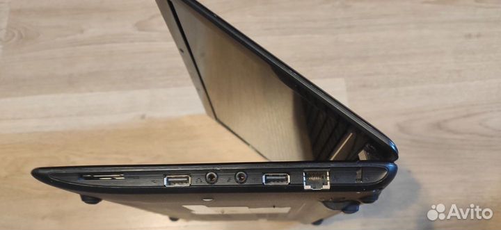 Нетбук Asus Eee Pc 1201N