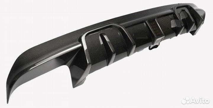 Диффузор со стоп сигналом на BMW X5M F95