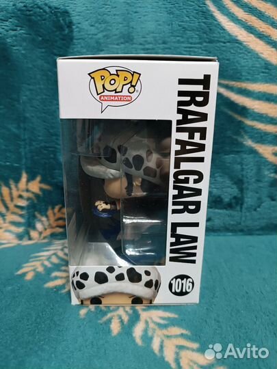 Funko Pop Trafalgar Law 1016 (AAA anime exclusive)