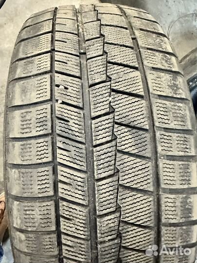 Nokian Tyres Hakkapeliitta R2 245/50 R18