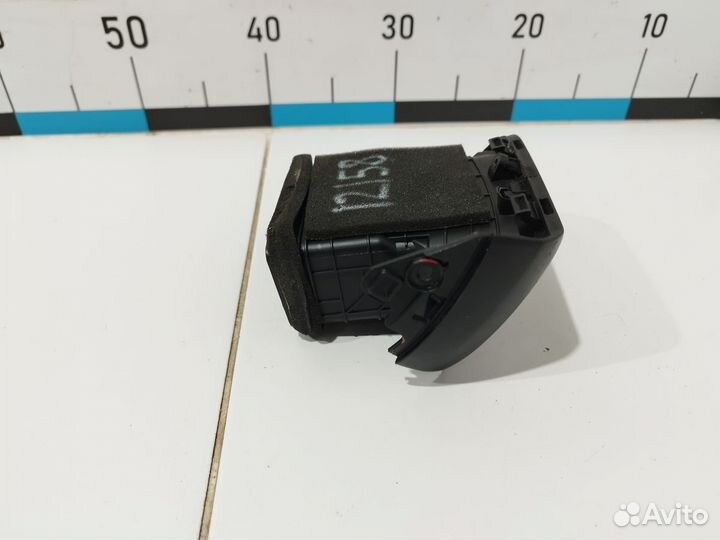 Дефлектор воздушный RIO 2011-2017 правый