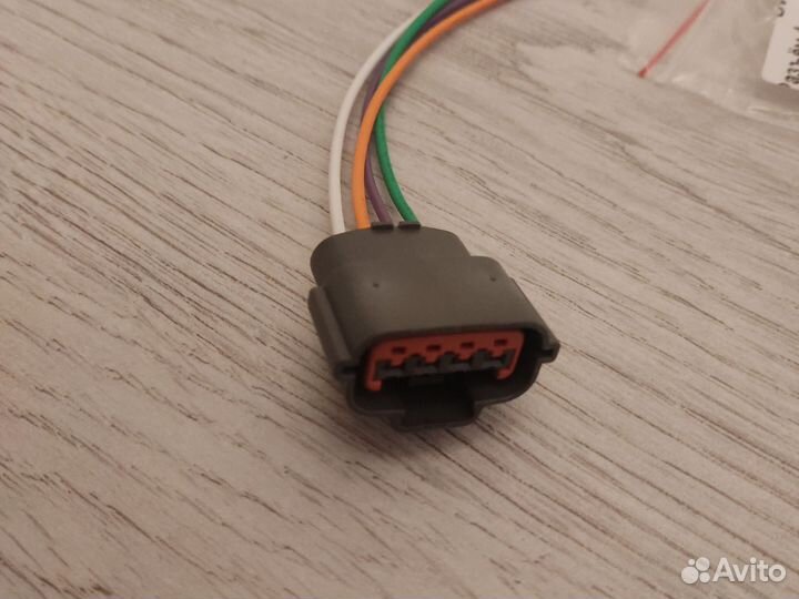 Разъем четырехконтактный генератор Nissan