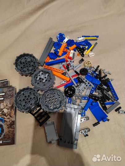 Lego Technic 42071