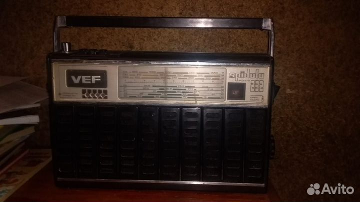 Радиоприемник СССР Vef Spidola 232