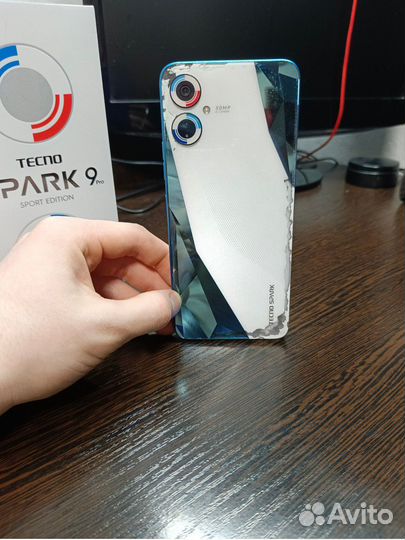 TECNO Spark 9 Pro, 4/128 ГБ