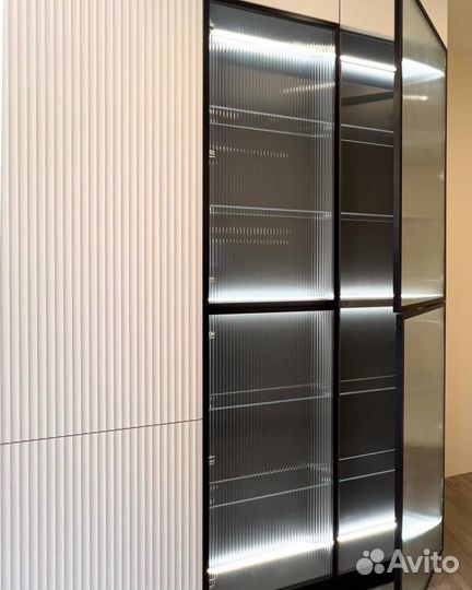 Кухня черная