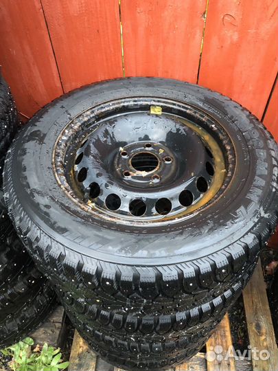 Nokian Tyres Nordman 4 205/65 R15 25G