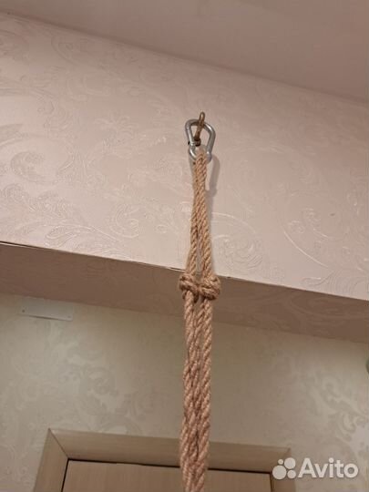 Детская качелька