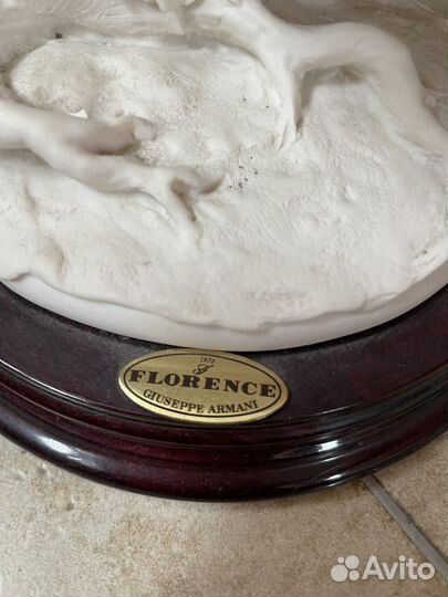 Статуэтка фарфор Италия