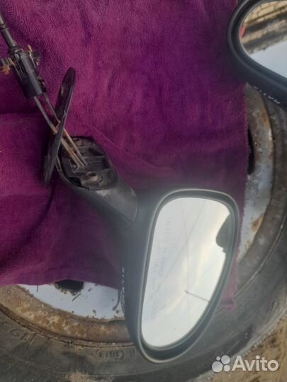 Правое зеркало на Daewoo Matiz