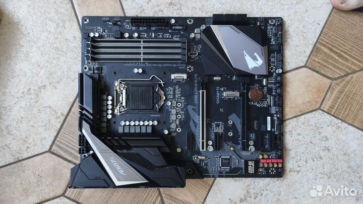 Gigabyte Aorus Elite z390
