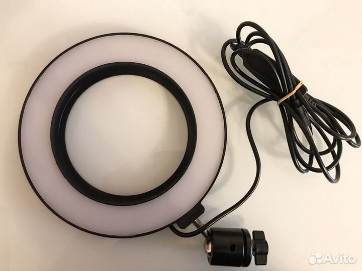 Кольцевая лампа