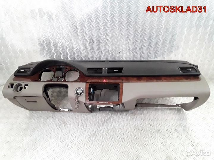 Панель приборная торпедо Volkswagen Passat B6