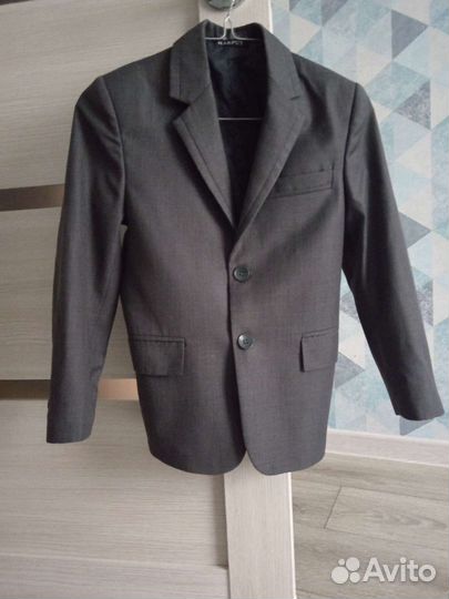 Школьный пиджак для мальчика 128-134