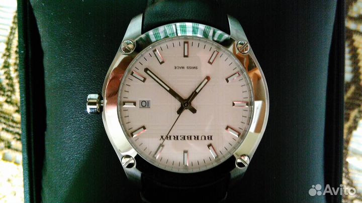 Часы Burberry