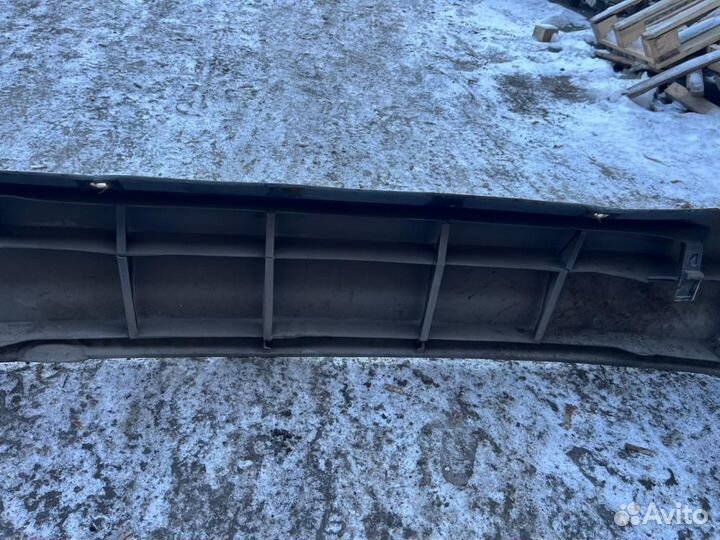 Бампер задний Mazda Familia BJ